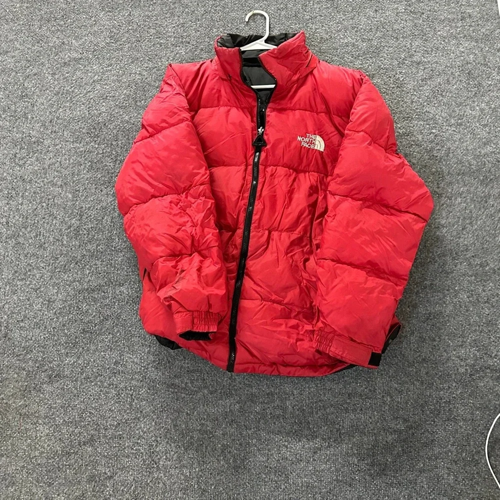 The North Face Puffer Jacket Mens Size M Red Quilted Full Zip Winter Coat
